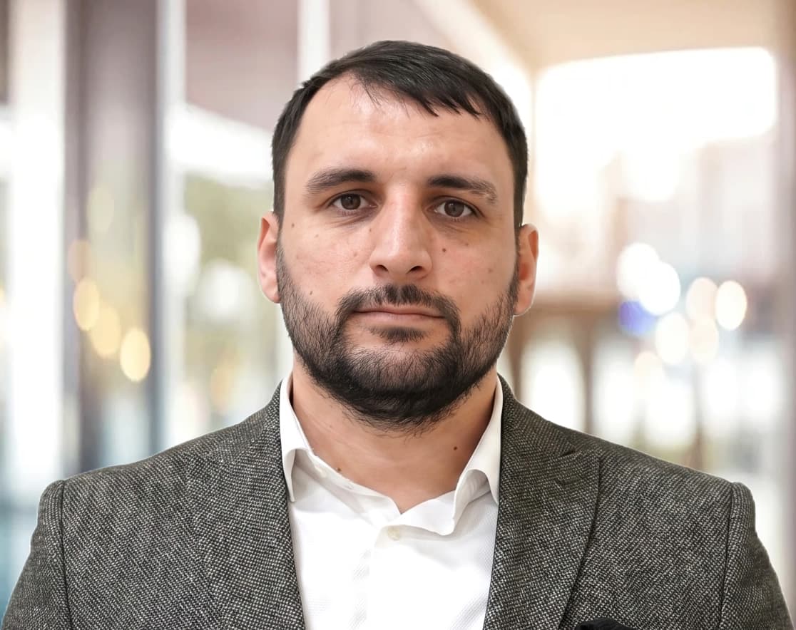 صورة شخصية للدكتور قادر وحيد الدين صايم